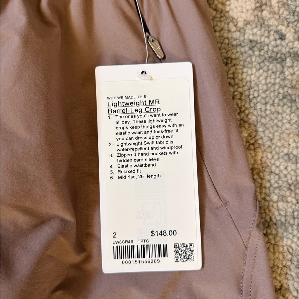 Lululemon Women’s Barrel Leg Taupe Pants NWT - Picture 2 of 3